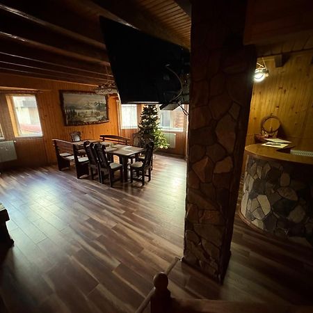 Опришок Hotel Palyanytsya Exterior foto