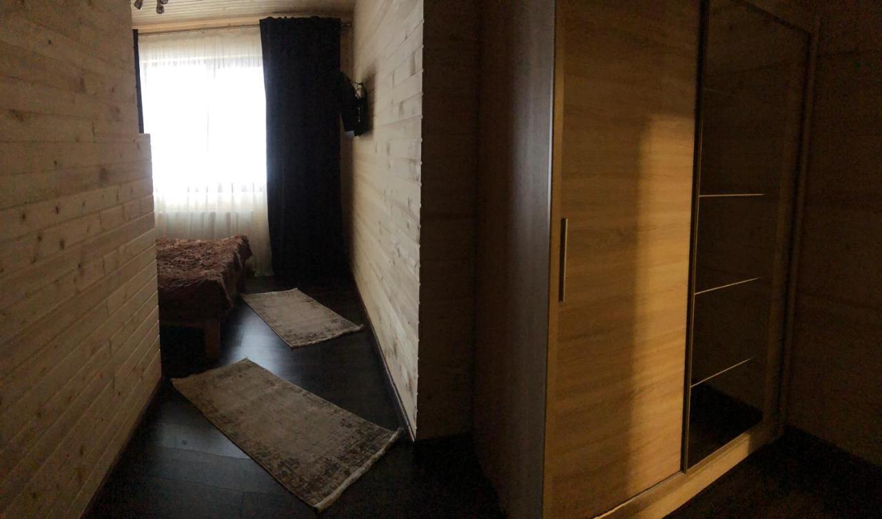 Опришок Hotel Palyanytsya Exterior foto